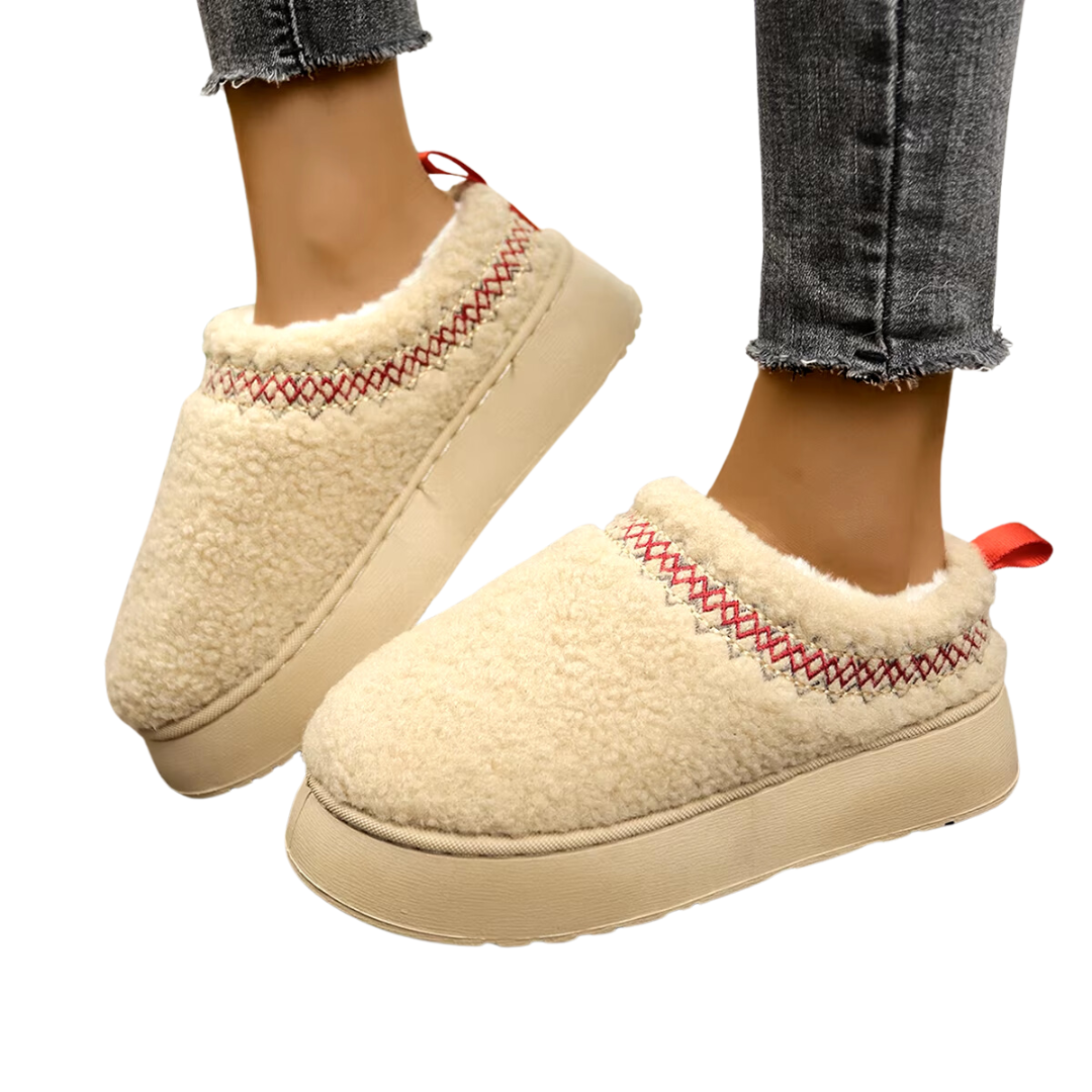 Kuschelige Damen Hausschuhe in beige mit Flauschfutter – Warme Slipper mit rutschfester Sohle und stylischer Ziernaht für den Winter